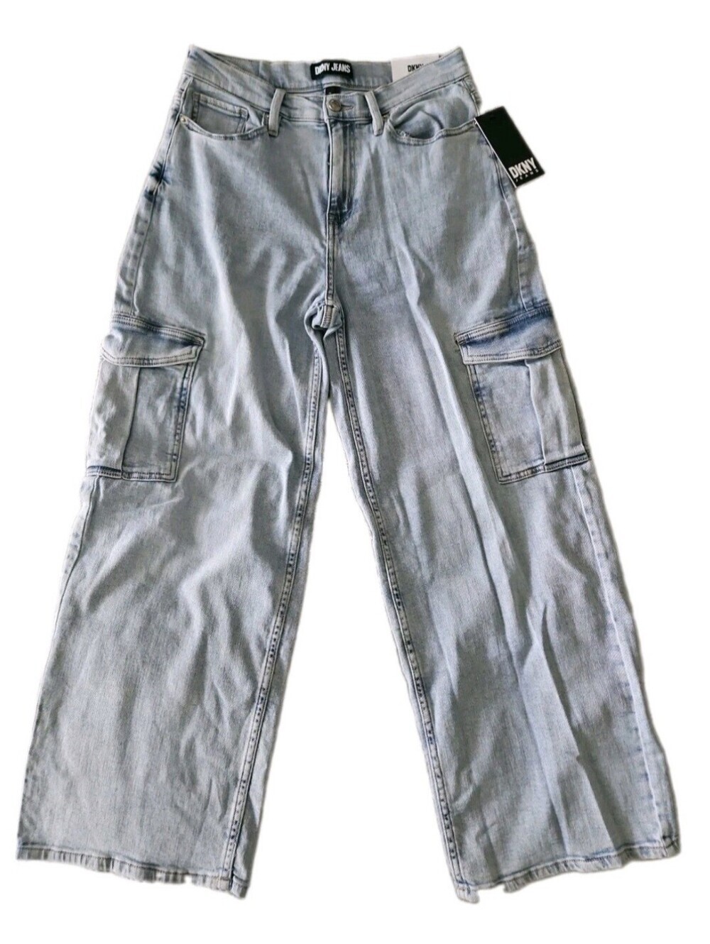 DKNY Jeans High Rise Wide Leg Cargo Jeans Light Wash Size 30 NWT